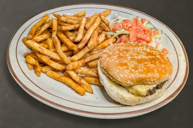 Cheese Burger (Kids).