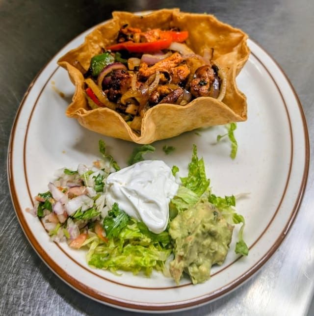 L-Taco Salad Fajita.