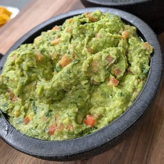 Guacamole (Side)