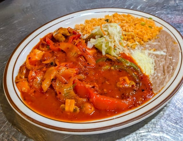 L-Camarones a La Diabla.