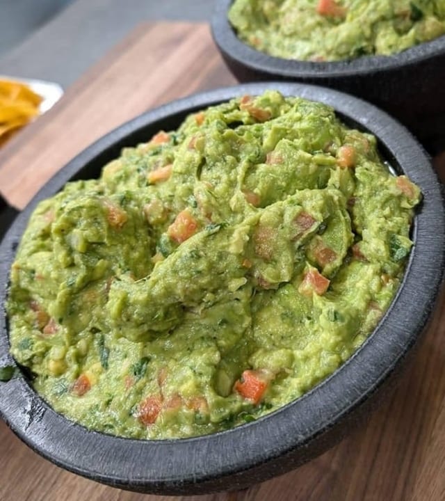 Side Guacamole.